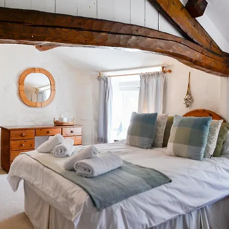 Rattlebeck Holiday home